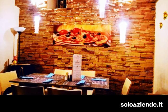 Vendita Ristoranti PIZZERIA RISTORANTE HAMBURGHERIA VENDESI ATTIVITÀ  a None (TO)